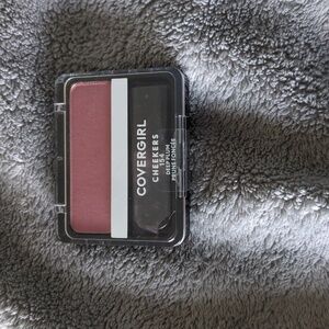 ✨ NWT CoverGirl cheekers blush